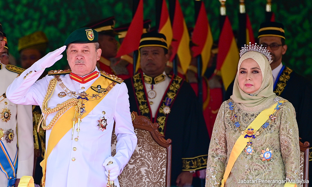 Istiadat pertabalan agong imbau nostalgia peribadi Sultan Ibrahim ...