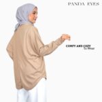 PANDAEYES WAFFLE BATWING MID-HIGH COLLAR TOP (CLO-CNSY2119BL) hanya RM17.90 di Shopee