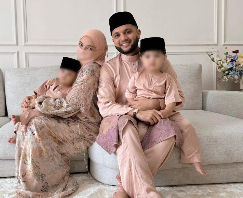 Sticker Muncul Muncul Tanpa ‘Sticker’, Kecomelan Bilal Anak Neelofa Buat Ramai Teruja ...